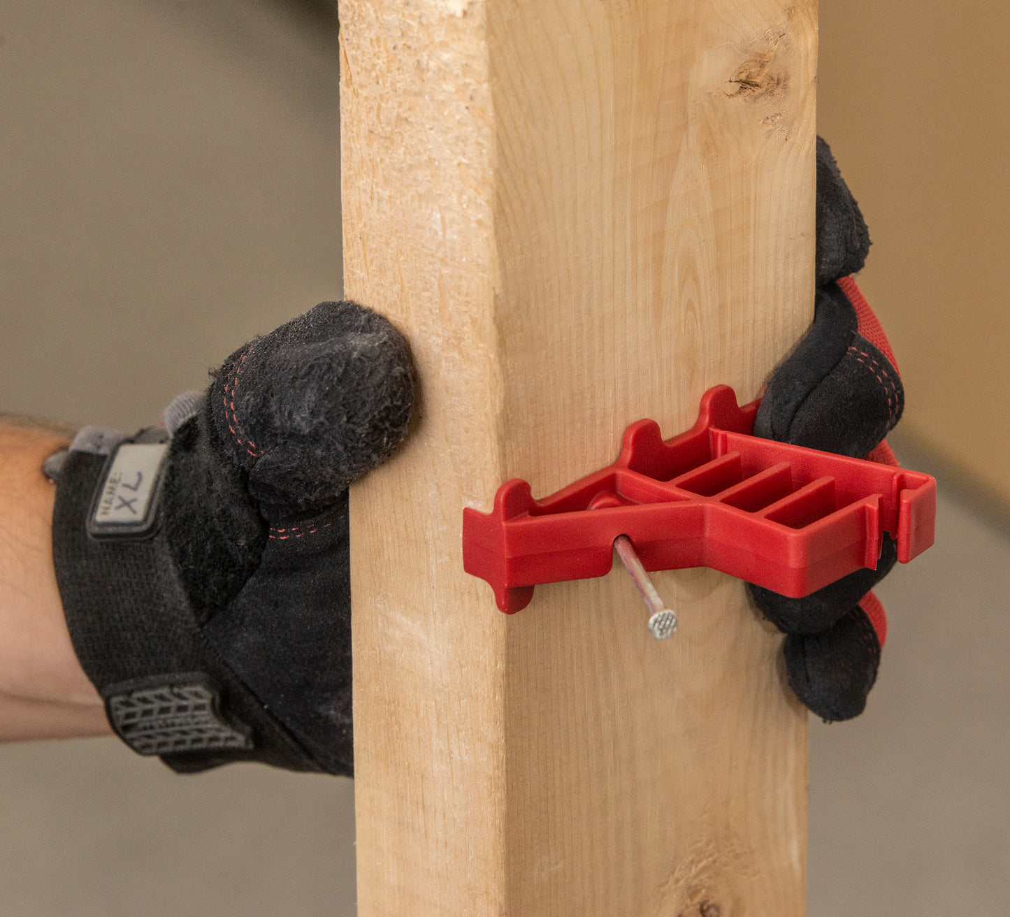 Gardner Bender MCS-100W SnapSHOT Multi-Cable Staple, Red, (100/pk)